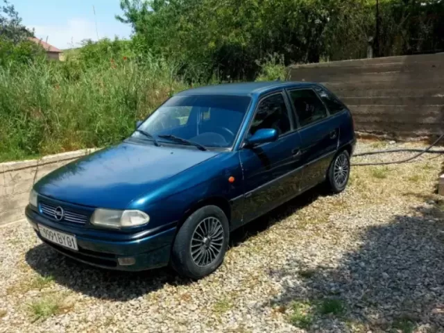 Opel Astra F 1, avtobaza.tj