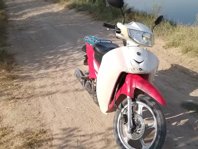 Скутер Утка, 2018 1, avtobaza.tj