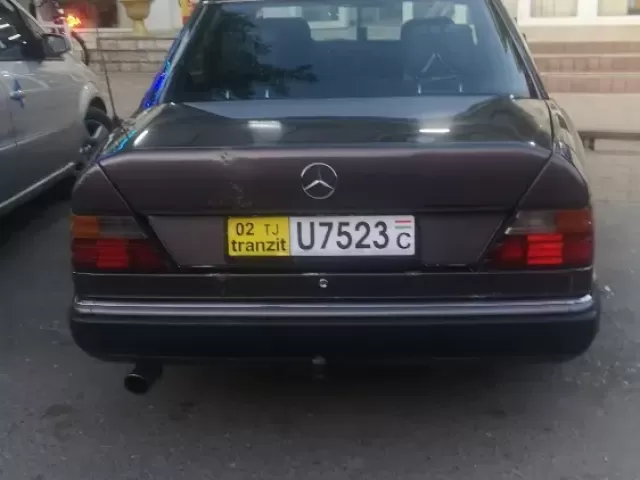 Mercedes-Benz W124, 1991 1, avtobaza.tj