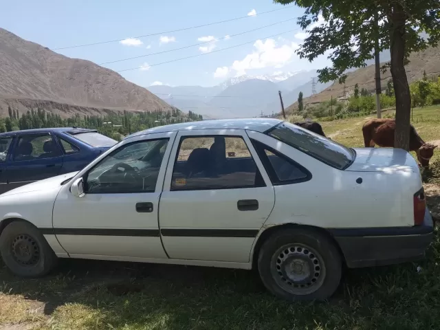 Opel Vectra A, 1991 1, avtobaza.tj