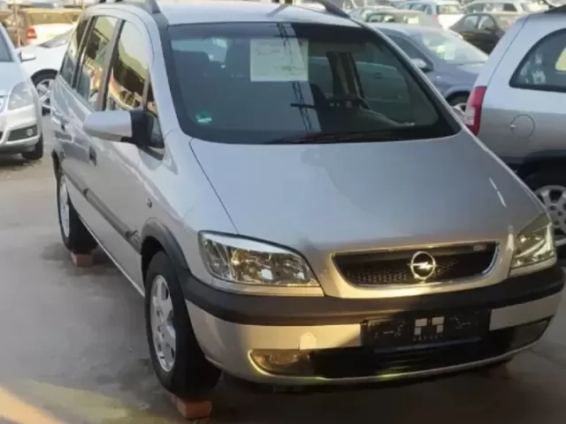 Opel Zafira 1, avtobaza.tj