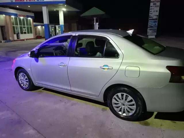 Toyota Belta, 2010 1, avtobaza.tj