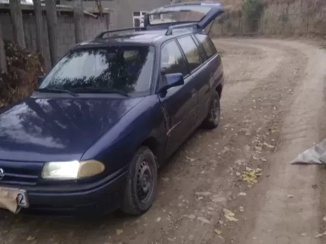 Opel Astra F 1, avtobaza.tj