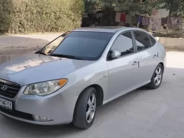 Hyundai Avante, 2010 1, avtobaza.tj