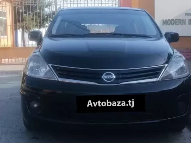 Nissan Tiida 1, avtobaza.tj