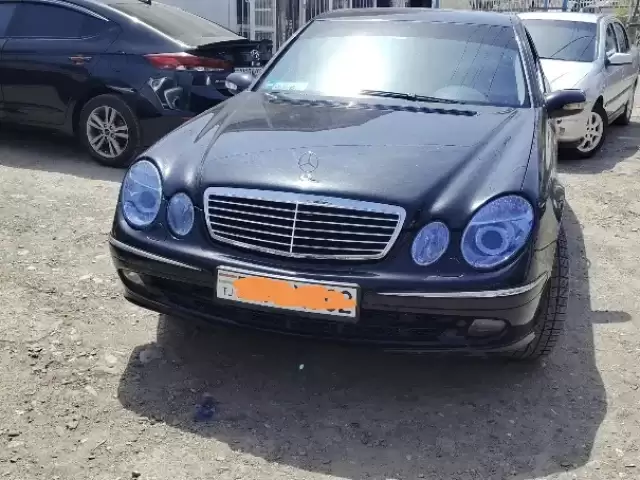 Mercedes-Benz E class, 2002 1, avtobaza.tj