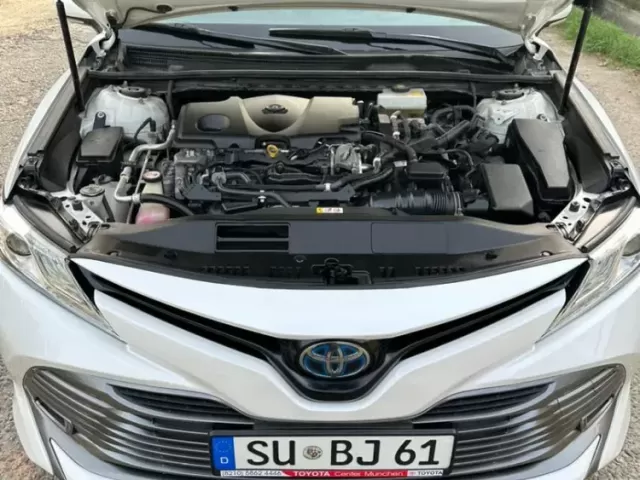 Toyota Camry 1, avtobaza.tj