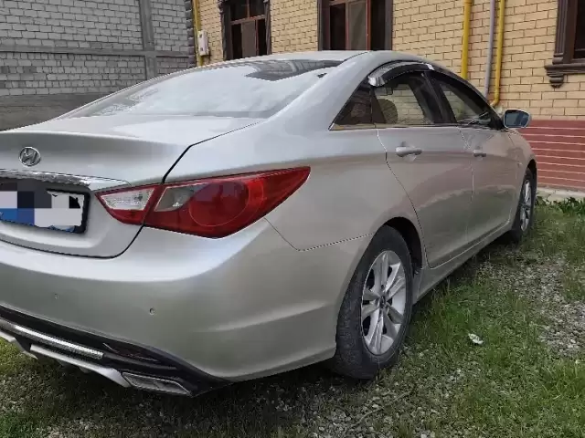Hyundai Sonata, 2011 1, avtobaza.tj