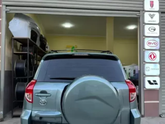 Toyota RAV 4, 2008 1, avtobaza.tj