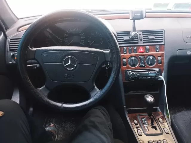 Mercedes-Benz C class 1, avtobaza.tj