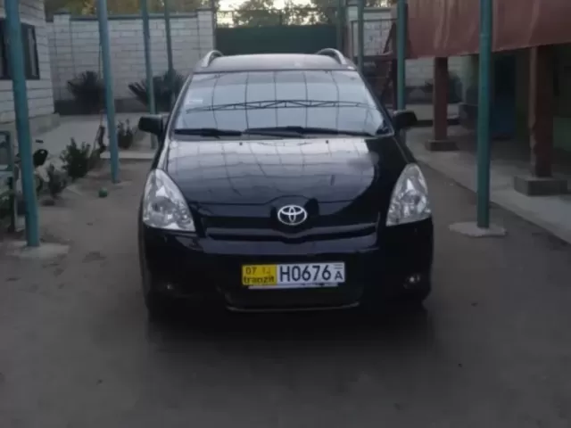 Toyota Corola Verso 1, avtobaza.tj