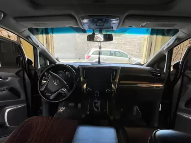 Toyota Vellfire, 2018 1, avtobaza.tj