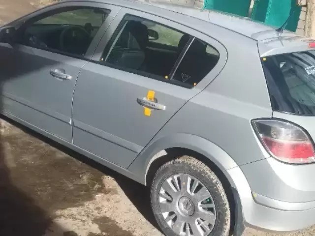 Opel Astra H, 2008 1, avtobaza.tj