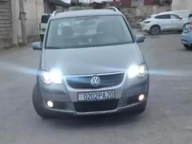 Volkswagen Touran, 2008 1, avtobaza.tj Volkswagen Touran, 2008 1, avtobaza.tj