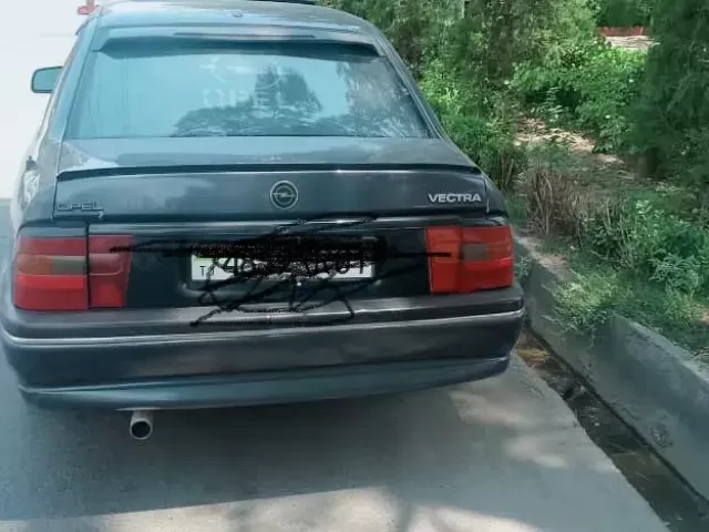 Opel Vectra A, 1995 1, avtobaza.tj