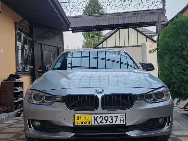 BMW 3 Series 320, 2014 1, avtobaza.tj