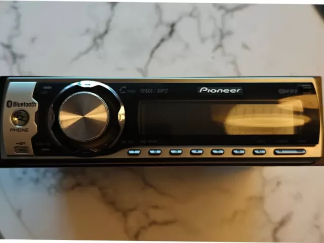 Автомагнитола Pioneer c Bluetooth 1, avtobaza.tj