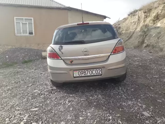 Opel Astra H, 2008 1, avtobaza.tj