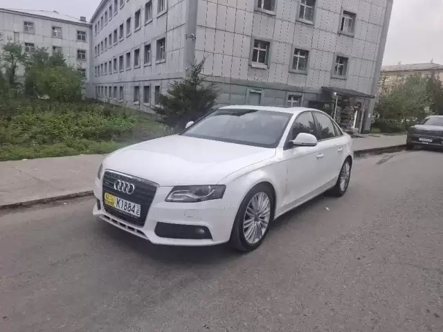 Audi A4, 2009 1, avtobaza.tj