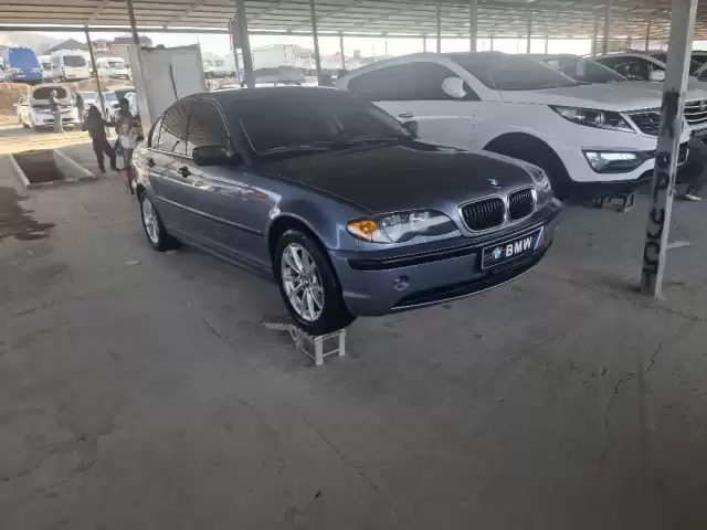 BMW 3 Series 318, 2003 1, avtobaza.tj