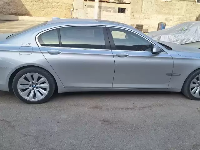 BMW 7-Series 750, 2011 1, avtobaza.tj