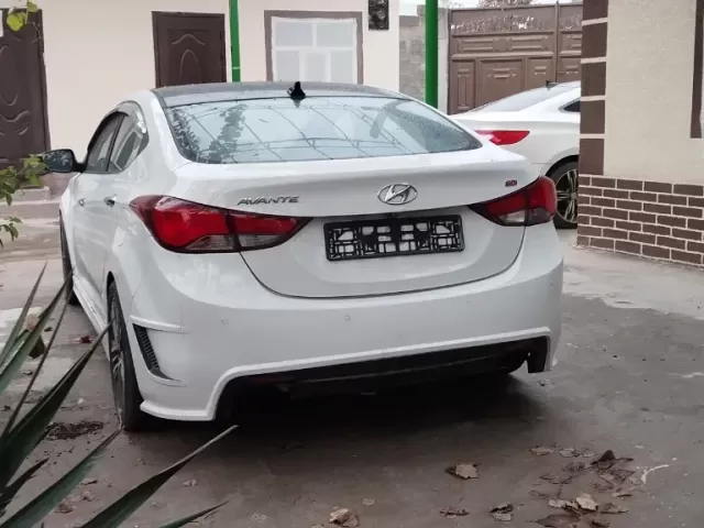 Hyundai Avante, 2012 1, avtobaza.tj