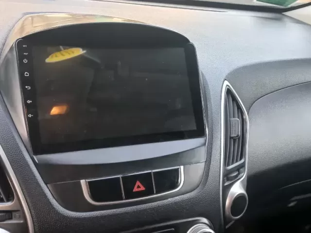 Hyundai Tucson, 2010 1, avtobaza.tj
