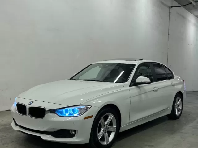 BMW 3 Series 320i 1, avtobaza.tj