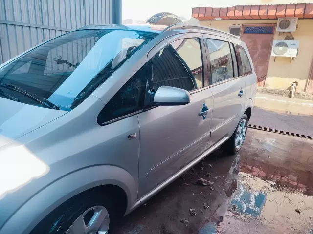 Opel Zafira, 2006 1, avtobaza.tj