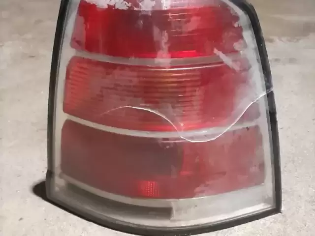 Фари Opel Zafira B 1, avtobaza.tj