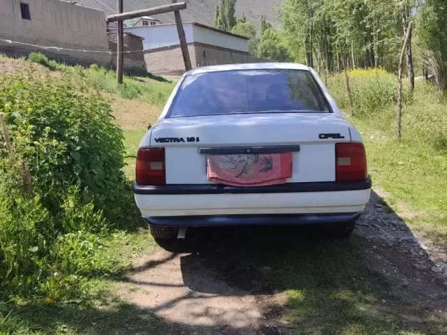 Opel Vectra A, 1992 1, avtobaza.tj