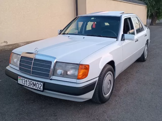 Mercedes-Benz W124, 1992 1, avtobaza.tj