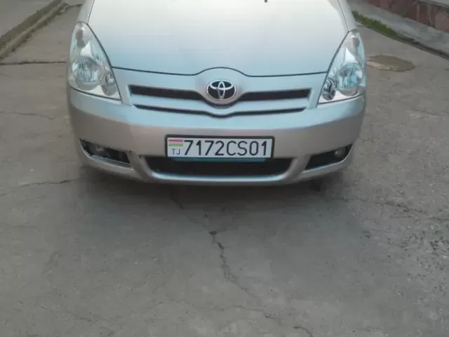 Toyota Corola Verso, 2006 1, avtobaza.tj
