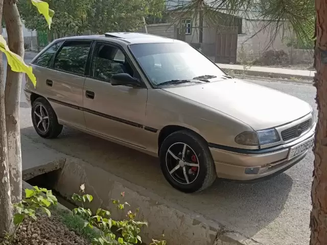 Opel Astra F, 1993 1, avtobaza.tj