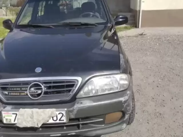 SsangYong Musso, 2002 1, avtobaza.tj