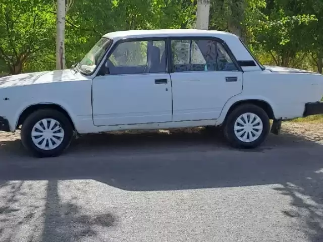 ВАЗ(Lada) 2107, 1993 1, avtobaza.tj ВАЗ(Lada) 2107, 1993 1, avtobaza.tj