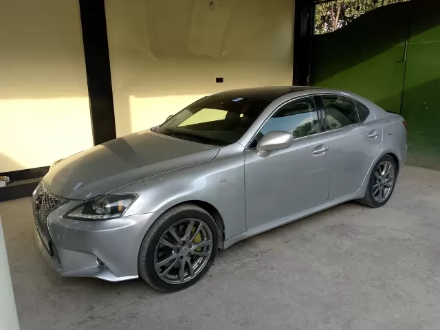 Lexus IS series 1, avtobaza.tj