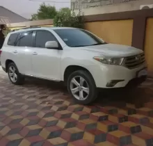 Toyota Highlander, 2013 в Душанбе