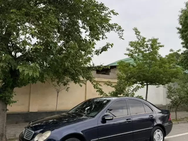 Mercedes-Benz E class, 2003 1, avtobaza.tj