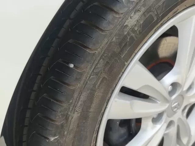 Hyundai Tucson, 2011 1, avtobaza.tj