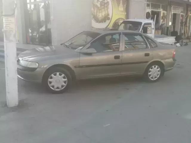 Opel Vectra B 1, avtobaza.tj