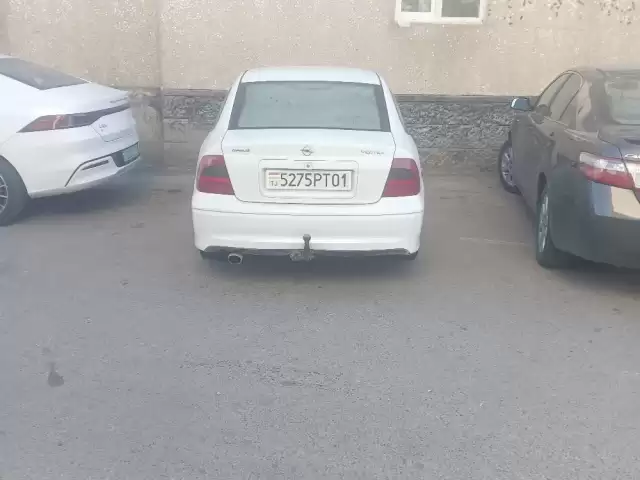 Opel Vectra B, 2001 1, avtobaza.tj Opel Vectra B, 2001 1, avtobaza.tj