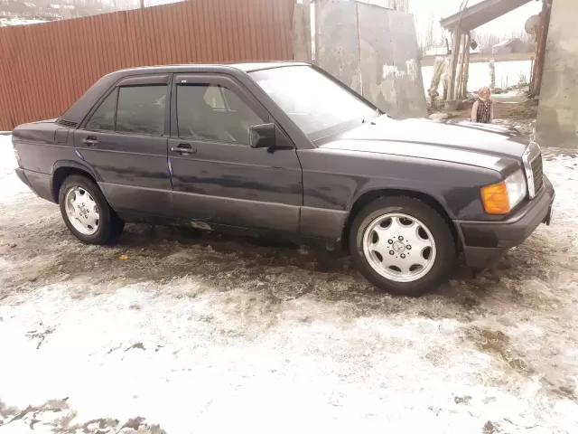 Mercedes-Benz 190, 1993 1, avtobaza.tj