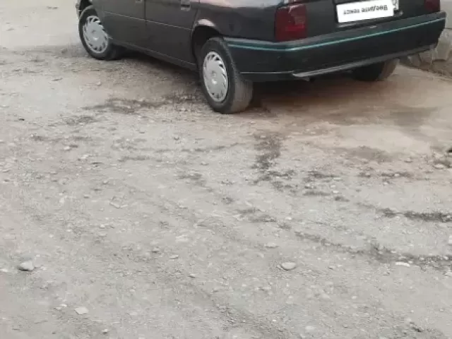 Opel Vectra A 1, avtobaza.tj