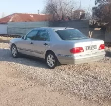 Mercedes-Benz E class, 1998 в Душанбе 