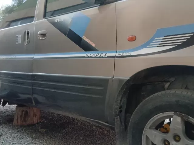 Hyundai Grand Starex, 2002 1, avtobaza.tj