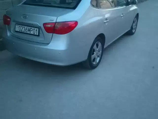 Hyundai Avante, 2009 1, avtobaza.tj