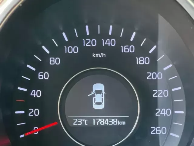 Kia K5, 2015 1, avtobaza.tj