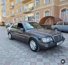 Mercedes-Benz W124, 1995 в Исфара