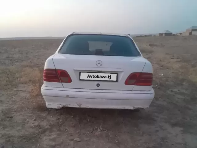 Mercedes-Benz E class, 1997 1, avtobaza.tj
